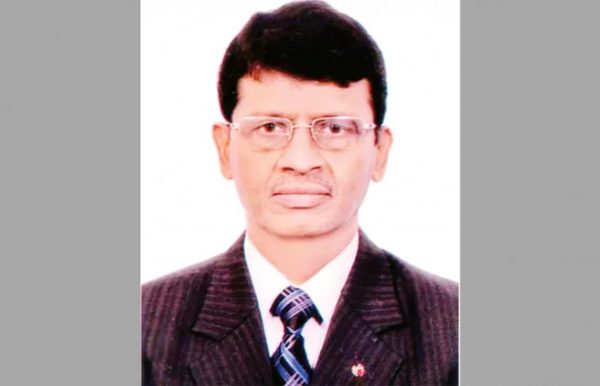 সাবেক সচিব